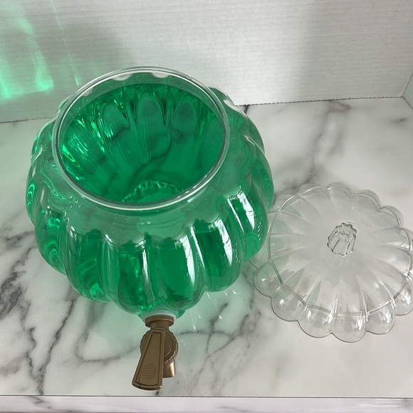 Target Bullseye 2023 - NWT - Pumpkin Beverage Dispenser - Picture 5 of 7